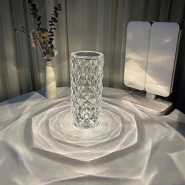 Crystal Rose Lamp IMAGE 1